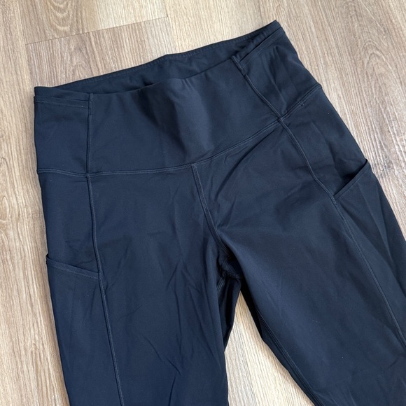 Lululemon Fast and Free Tight 31" *Reflective
Black Leggings Full Length Size 8 - Picture 4 of 14